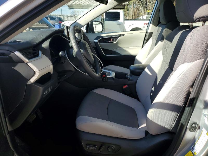 Photo 7 from auction – 2022 TOYOTA RAV4 XLE with VIN 2T3W1RFV6NC212792