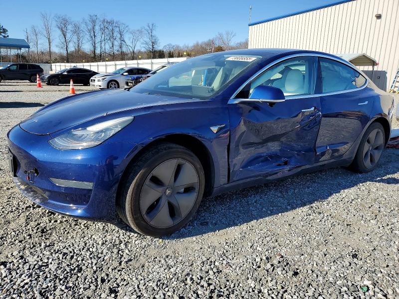 TESLA MODEL 3 2019 with VIN 5YJ3E1EA1KF486103 - Photo from auction