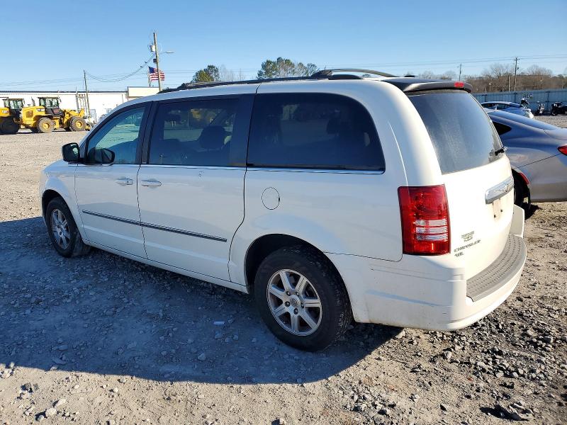 Photo 2 from auction – 2010 CHRYSLER TOWN & COU with VIN 2A4RR8DX9AR448158