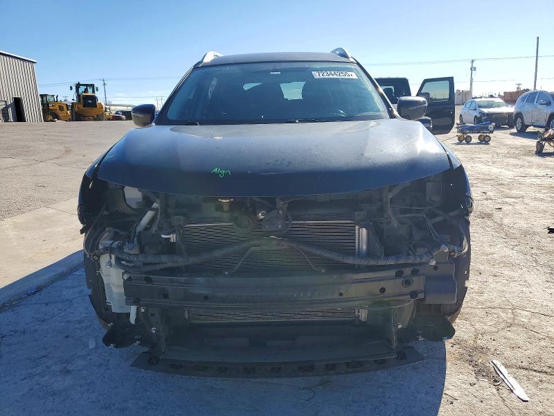 Photo 5 from auction – 2017 NISSAN ROGUE S with VIN KNMAT2MT6HP558742