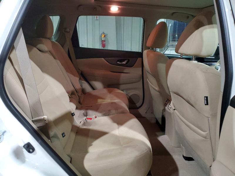 Photo 11 from auction – 2015 NISSAN ROGUE S with VIN 5N1AT2MV8FC910219