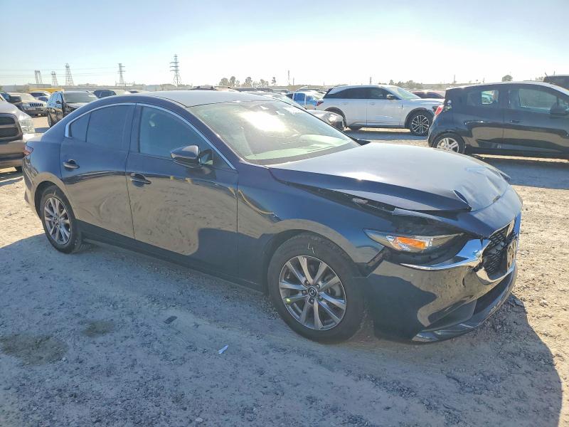 Photo 4 from auction – 2020 MAZDA 3 with VIN 3MZBPABL0LM124852