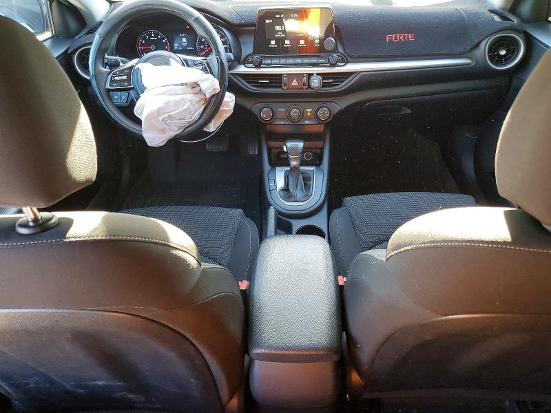 Photo 8 from auction – 2020 KIA FORTE FE with VIN 3KPF24AD8LE220351