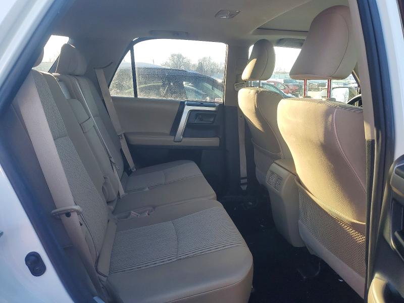 Photo 11 from auction – 2013 TOYOTA 4RUNNER with VIN JTEZU5JR3D5047906