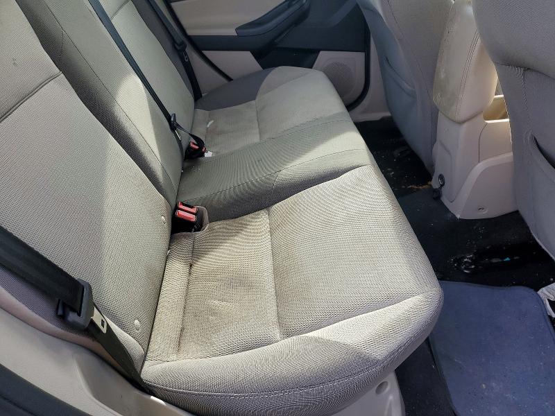 Photo 10 from auction – 2014 FORD FOCUS with VIN 1FADP3F25EL448544