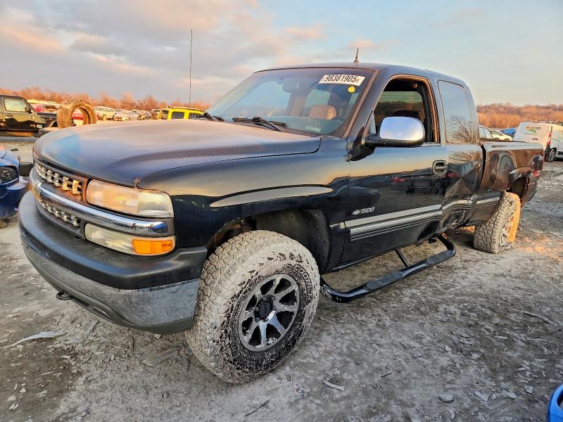 CHEVROLET SILVERADO 2002 with VIN 1GCEK19T02Z131480 - Photo from auction