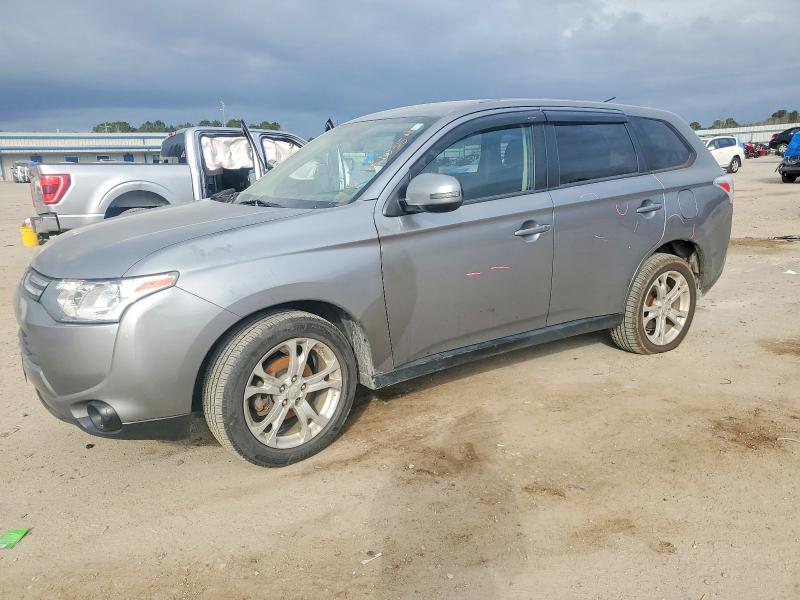 MITSUBISHI OUTLANDER 2014 with VIN JA4AD3A34EZ003225 - Photo from auction