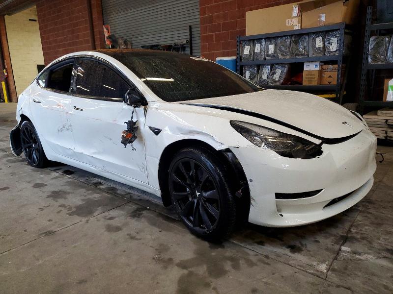 Photo 4 from auction – 2018 TESLA MODEL 3 with VIN 5YJ3E1EA1JF012375