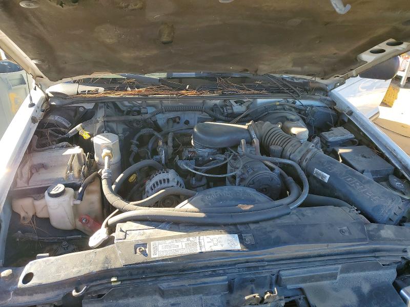 Photo 11 from auction – 2003 CHEVROLET S TRUCK with VIN 1GCCS19X538122629