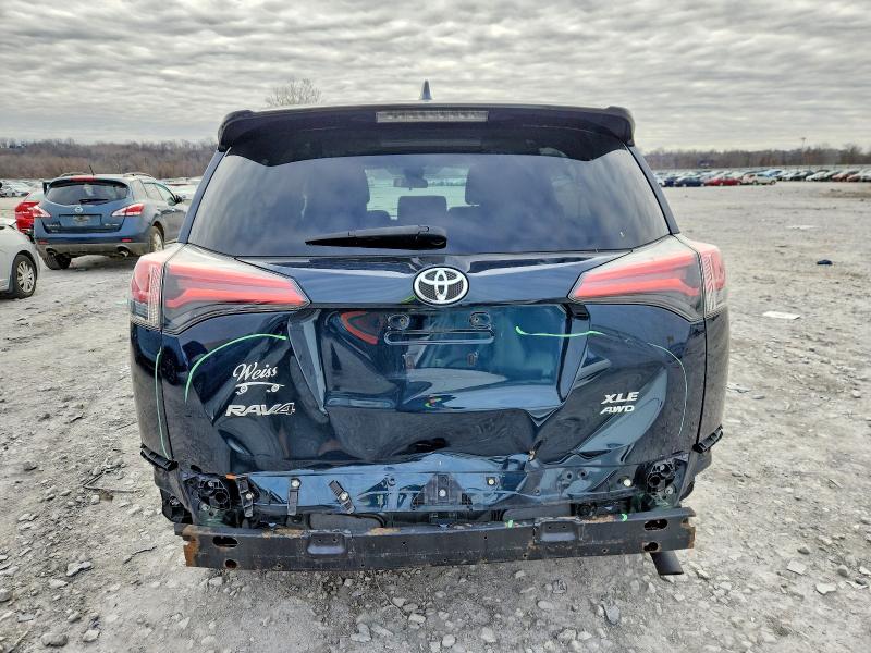 Photo 6 from auction – 2018 TOYOTA RAV4 ADVEN with VIN 2T3RFREV3JW790955