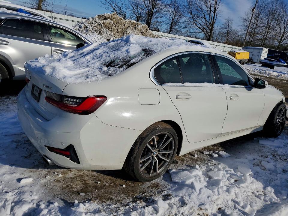 Photo 3 from auction – 2020 BMW 330XI with VIN 3MW5R7J05L8B20838