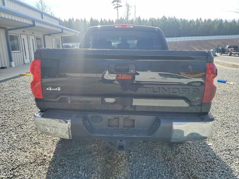Photo 6 from auction – 2015 TOYOTA TUNDRA with VIN 5TFDW5F12FX468082