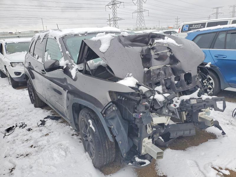 Photo 4 from auction – 2019 JEEP CHEROKEE with VIN 1C4PJLLB6KD184317