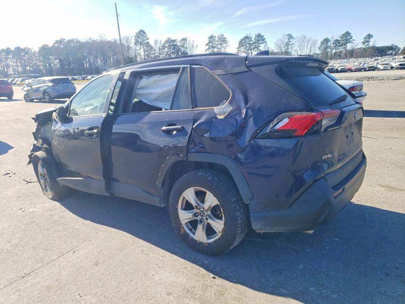 Foto 2 de la subasta – 2019 TOYOTA RAV4 con VIN 2T3W1RFV5KC024244