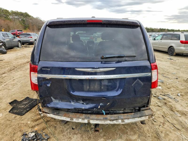 Photo 6 from auction – 2012 CHRYSLER TOWN & COU with VIN 2C4RC1BG8CR364076