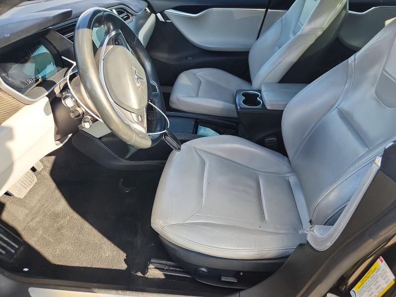 Photo 7 from auction – 2015 TESLA MODEL S with VIN 5YJSA1E25FF106797