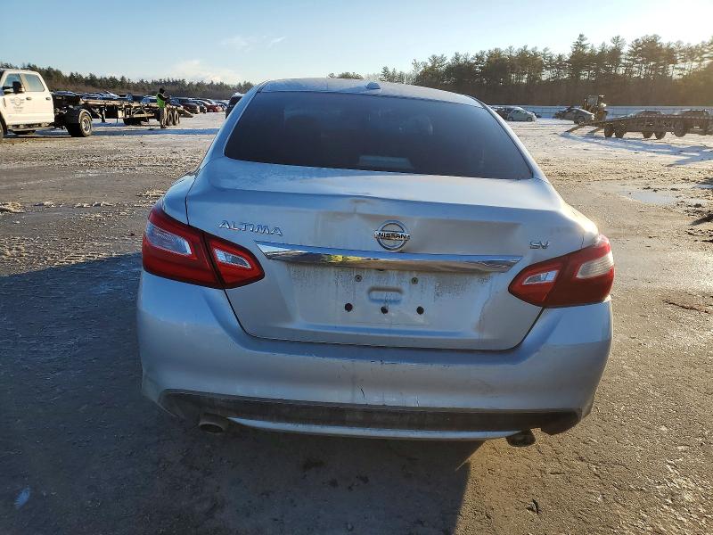 Photo 6 from auction – 2017 NISSAN ALTIMA with VIN 1N4AL3AP4HC256344