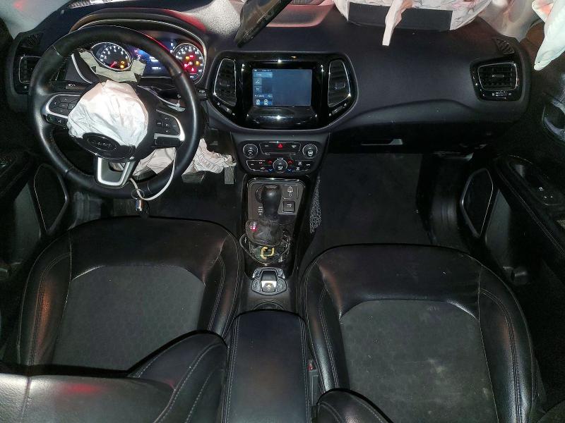 Photo 8 from auction – 2018 JEEP COMPASS with VIN 3C4NJDBBXJT326238