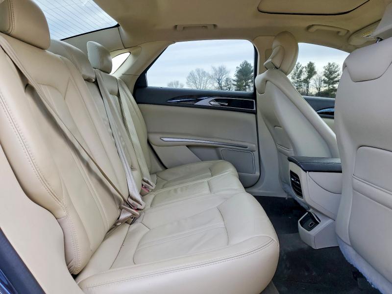 Zdjęcie 10 z aukcji – 2013 LINCOLN MKZ z VIN 3LN6L2J92DR804859