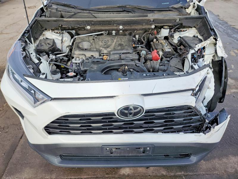 Photo 12 from auction – 2019 TOYOTA RAV4 with VIN 2T3A1RFV2KC046907