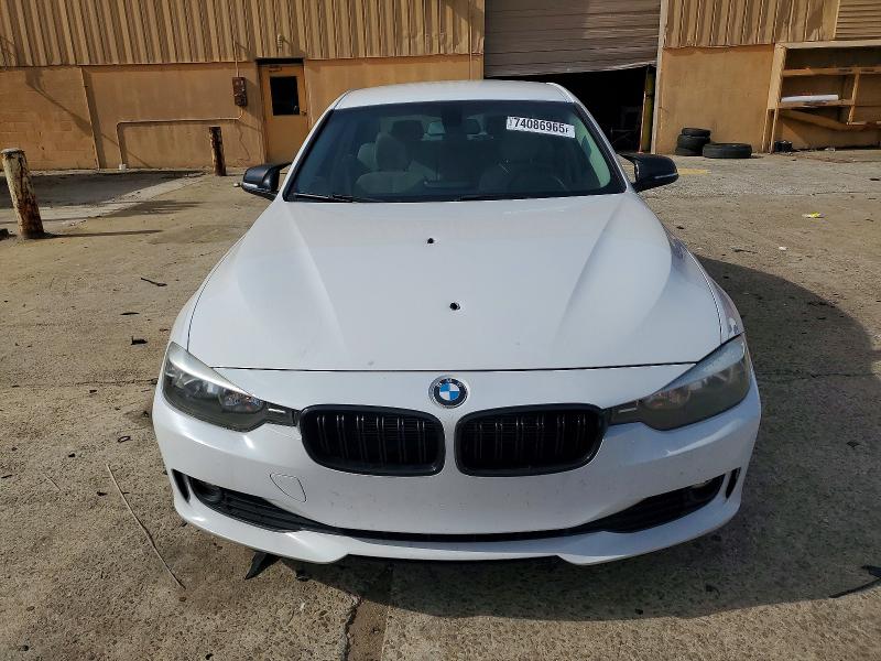 Photo 5 from auction – 2015 BMW 320 with VIN WBA3B1C57FP831707