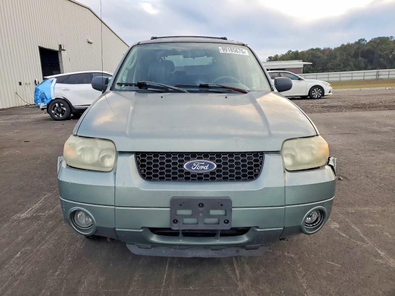 Photo 5 from auction – 2006 FORD ESCAPE with VIN 1FMCU95H26KC00388