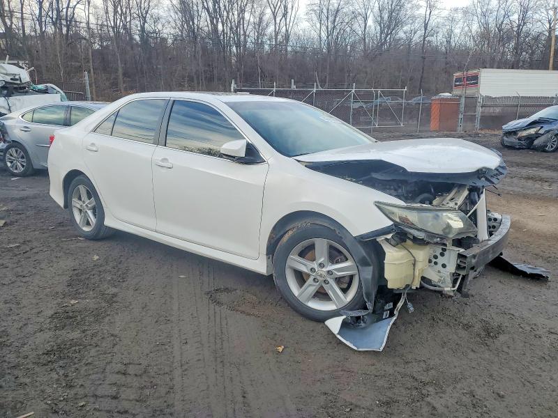 Photo 4 from auction – 2013 TOYOTA CAMRY with VIN 4T1BF1FK8DU645852