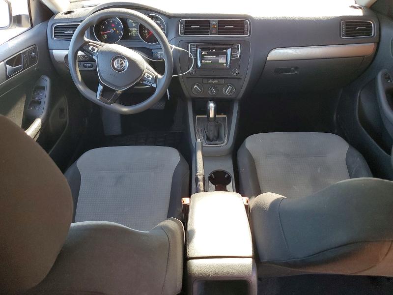 Photo 8 from auction – 2018 VOLKSWAGEN JETTA S with VIN 3VW2B7AJ2JM263007