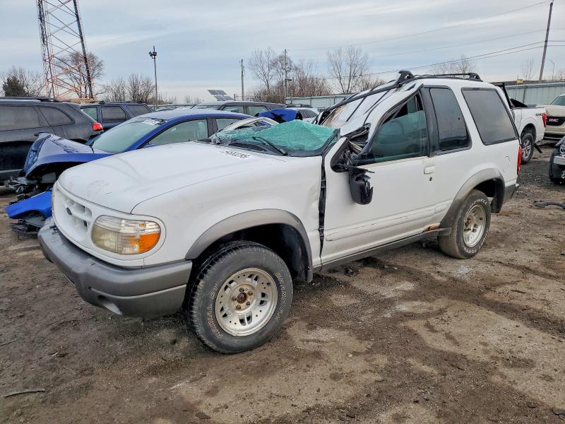 FORD EXPLORER 1999 with VIN 1FMYU24X4XUC80370 - Photo from auction