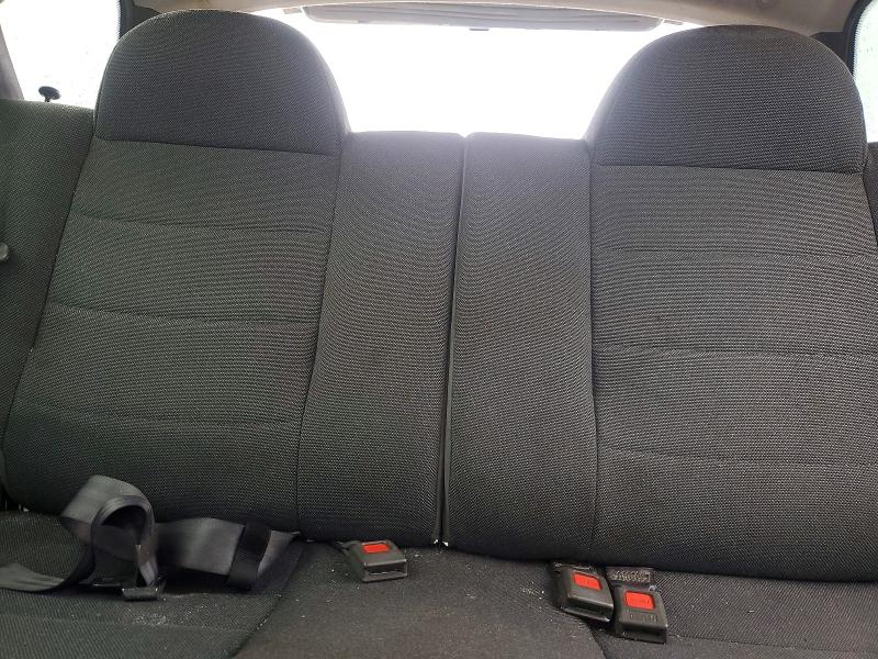Photo 10 from auction – 2002 KIA SPORTAGE with VIN KNDJA723325165631