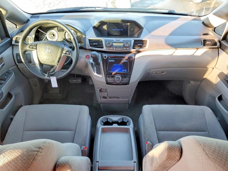 Photo 8 from auction – 2017 HONDA ODYSSEY EX with VIN 5FNRL5H45HB021684
