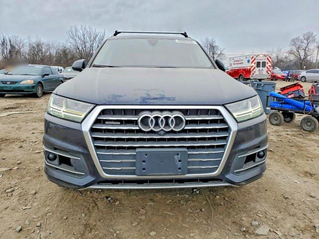 Photo 5 from auction – 2017 AUDI Q7 with VIN WA1VAAF73HD021095
