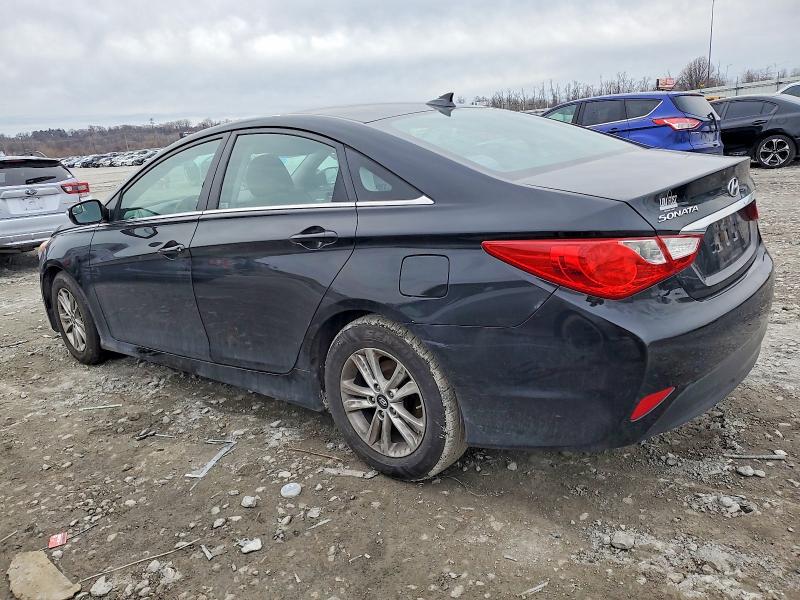 Foto 2 de la subasta – 2014 HYUNDAI SONATA con VIN 5NPEB4AC7EH890880