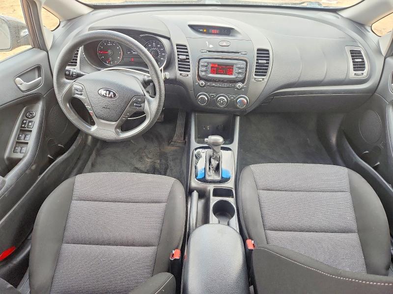 Photo 8 from auction – 2017 KIA FORTE LX with VIN 3KPFK4A74HE157122