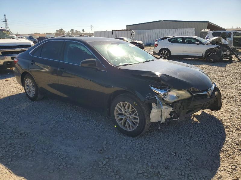 Zdjęcie 4 z aukcji – 2016 TOYOTA CAMRY z VIN 4T4BF1FK0GR524789