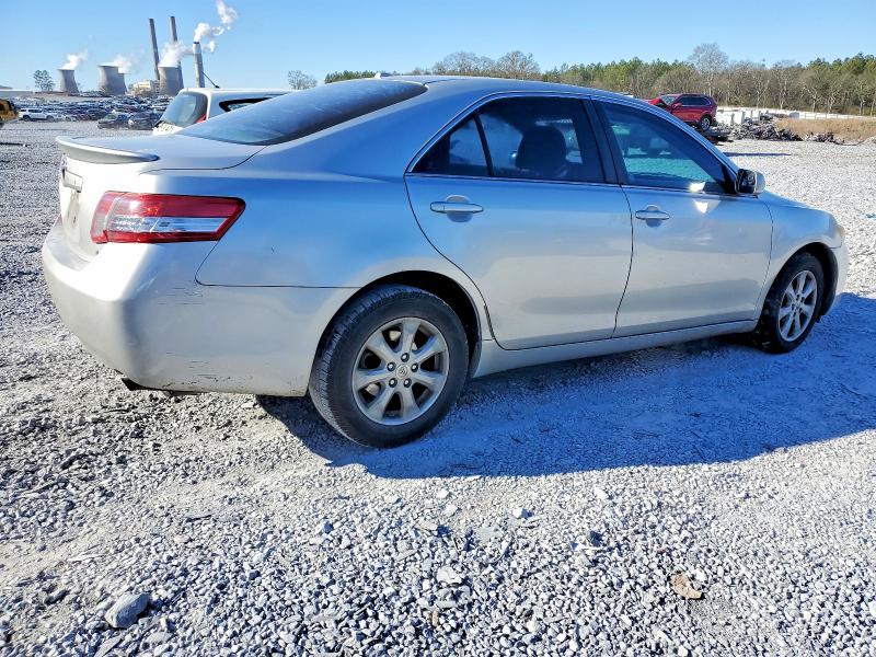 Photo 3 from auction – 2010 TOYOTA CAMRY with VIN 4T1BF3EK2AU046034