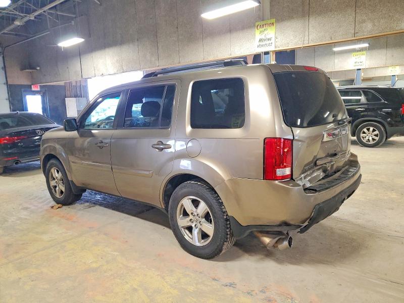 Фото 2 с аукциона – 2011 HONDA PILOT EXL с VIN 5FNYF4H5XBB061059