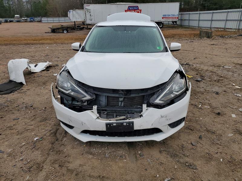 Photo 5 from auction – 2017 NISSAN SENTRA with VIN 3N1AB7AP9HY257049