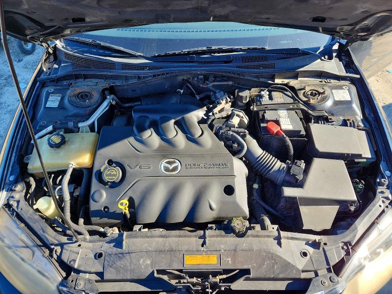Photo 11 from auction – 2004 MAZDA 6 S with VIN 1YVHP80D045N15521