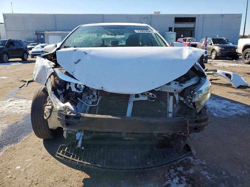 Photo 5 from auction – 2016 TOYOTA COROLLA with VIN 2T1BURHE2GC547949