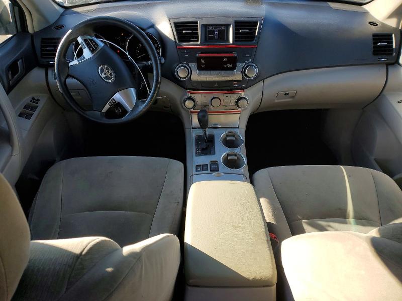 Photo 8 from auction – 2011 TOYOTA HIGHLANDER with VIN 5TDBK3EH7BS081873