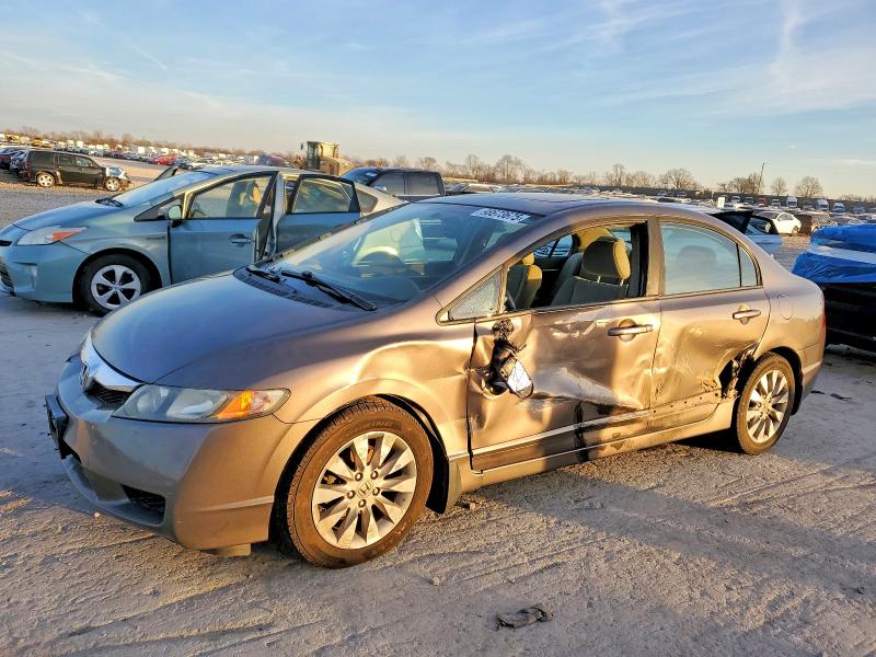 HONDA CIVIC 2011 with VIN 19XFA1F83BE009795 - Photo from auction