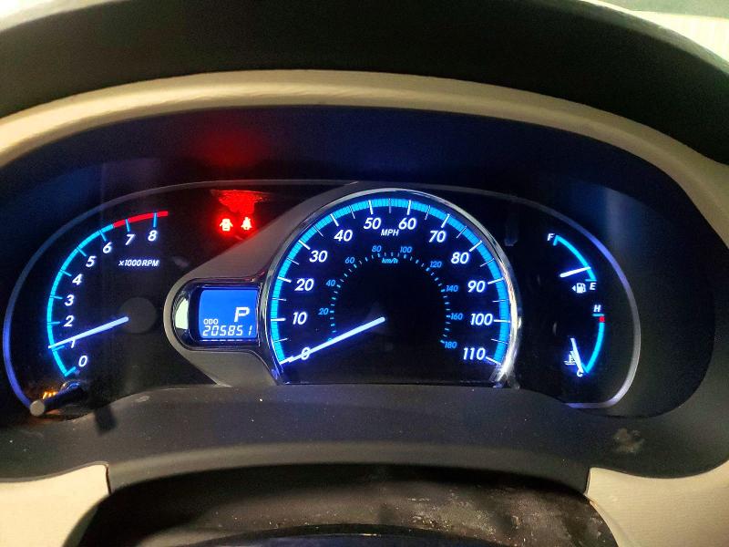 Photo 9 from auction – 2012 TOYOTA SIENNA XLE with VIN 5TDDK3DCXCS041013