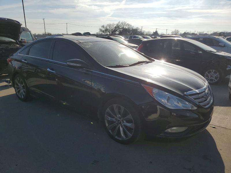 Photo 4 from auction – 2012 HYUNDAI SONATA SE with VIN 5NPEC4AB6CH472439