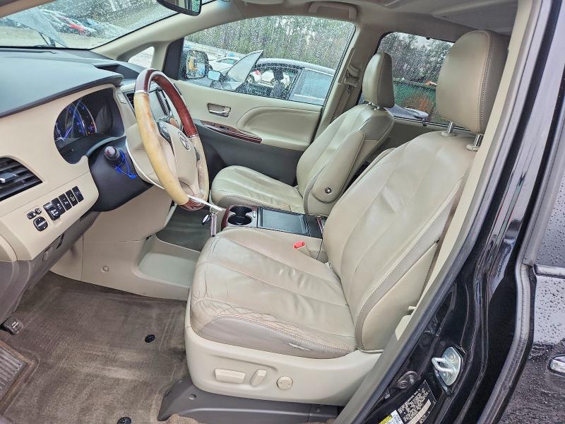 Photo 7 from auction – 2013 TOYOTA SIENNA XLE with VIN 5TDDK3DC7DS062483