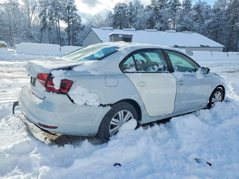 Zdjęcie 3 z aukcji – 2017 VOLKSWAGEN JETTA S z VIN 3VW2B7AJ8HM249381
