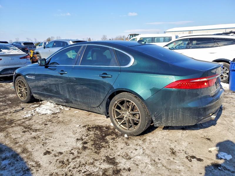 Photo 2 from auction – 2016 JAGUAR XF PRESTIG with VIN SAJBK4BV3GCY16178