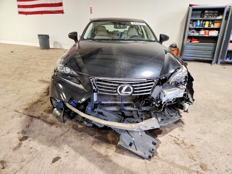 Photo 5 from auction – 2014 LEXUS IS with VIN JTHCF1D2XE5006393