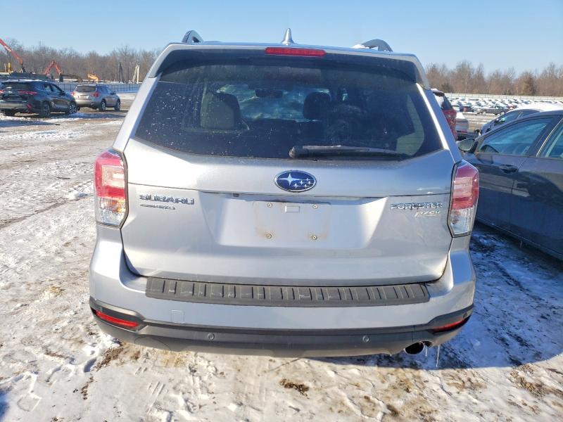 Photo 6 from auction – 2017 SUBARU FORESTER 2 with VIN JF2SJARC3HH485242