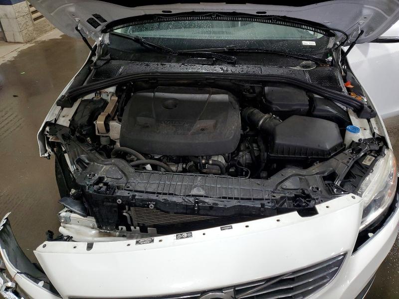 Photo 11 from auction – 2017 VOLVO S60 PREMIE with VIN LYV402TK5HB140702